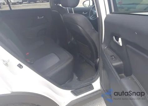 2015 Kia Sportage Lx z USA, uszkodzony, nr VIN KNDPB3AC5F7781360